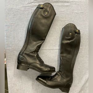 Ariat Kids riding boots